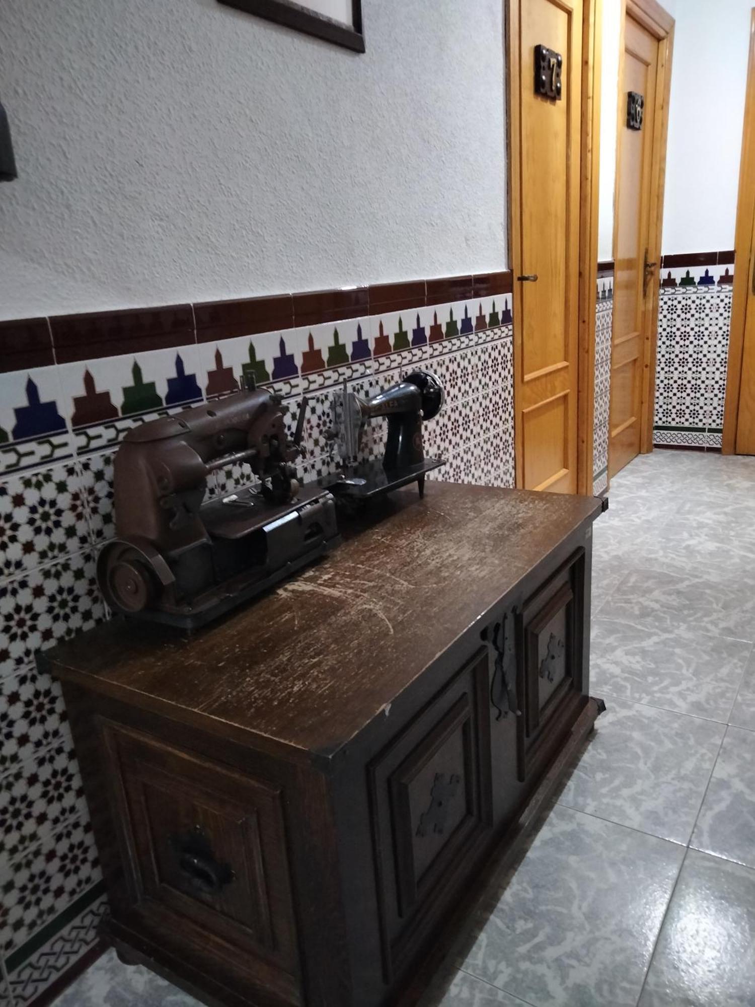 Hostal Restaurante El Labrador Talavera de la Reina Exteriör bild